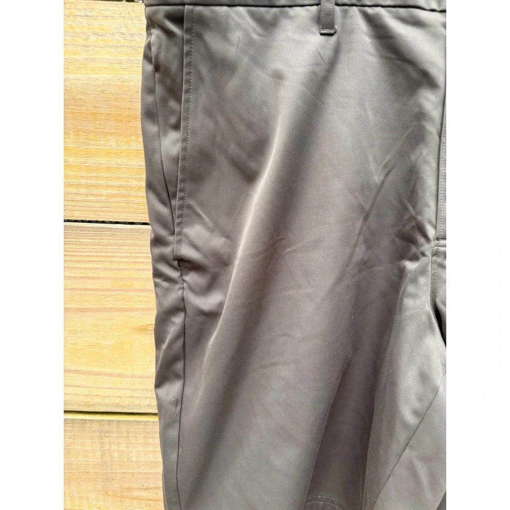 The Foundry Supply Co Mens 44 Gray Comfort Stretch Performance Golf Shorts Solid